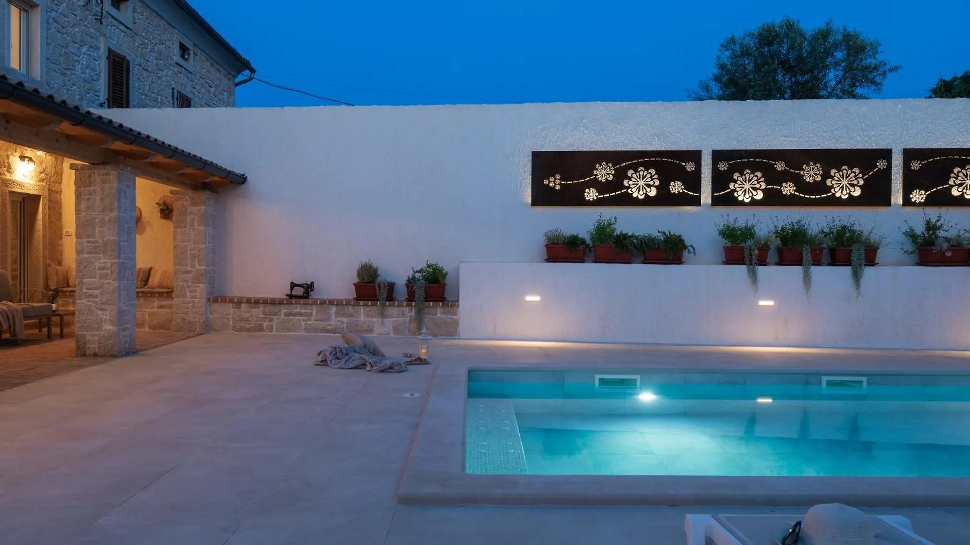 فيلة Vila Paola Rakalj